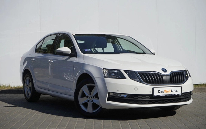 Skoda Octavia cena 49900 przebieg: 158600, rok produkcji 2017 z Łódź małe 497
